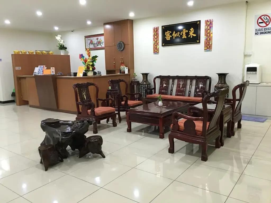 Kelibang Comfort Inn - photo 10