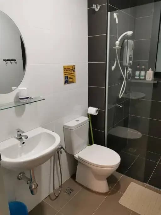 HINODE Geniehome 3BR free WIFI and CARPARK at Utropolis Shah Alam - photo 8