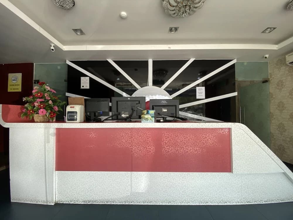 OYO 89752 7 Days Express Hotel - photo 2