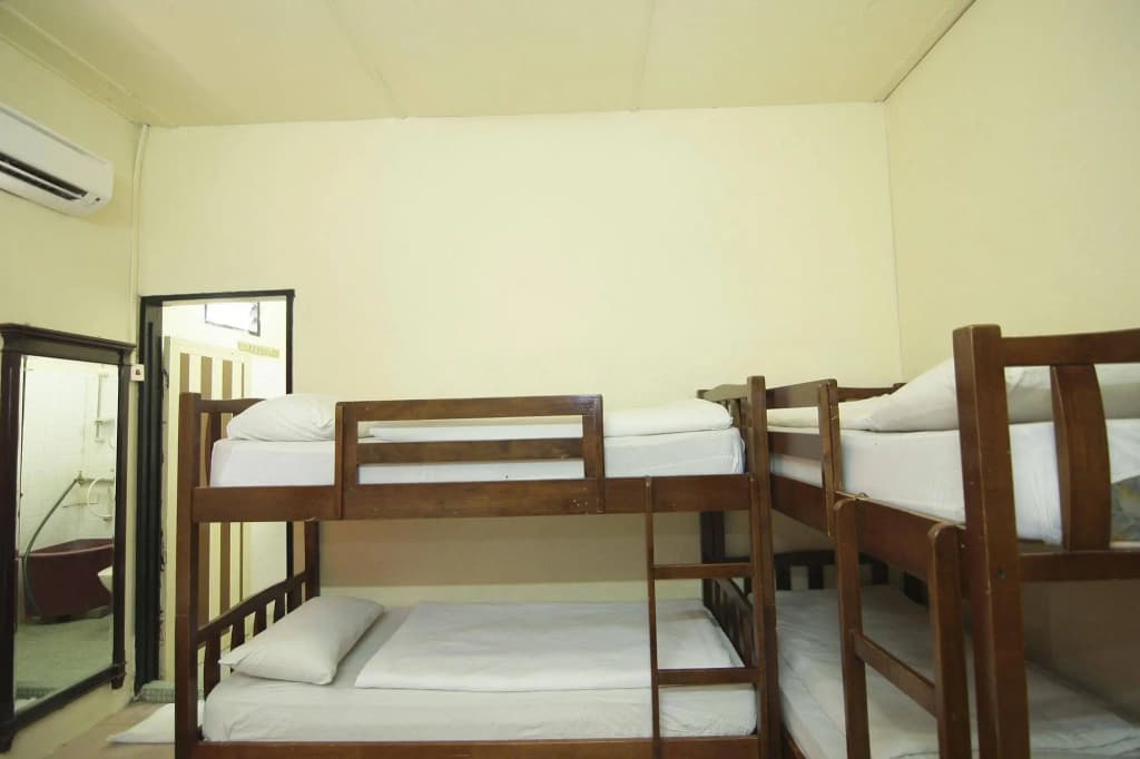 Anggerik Lodging Hotel - photo 5