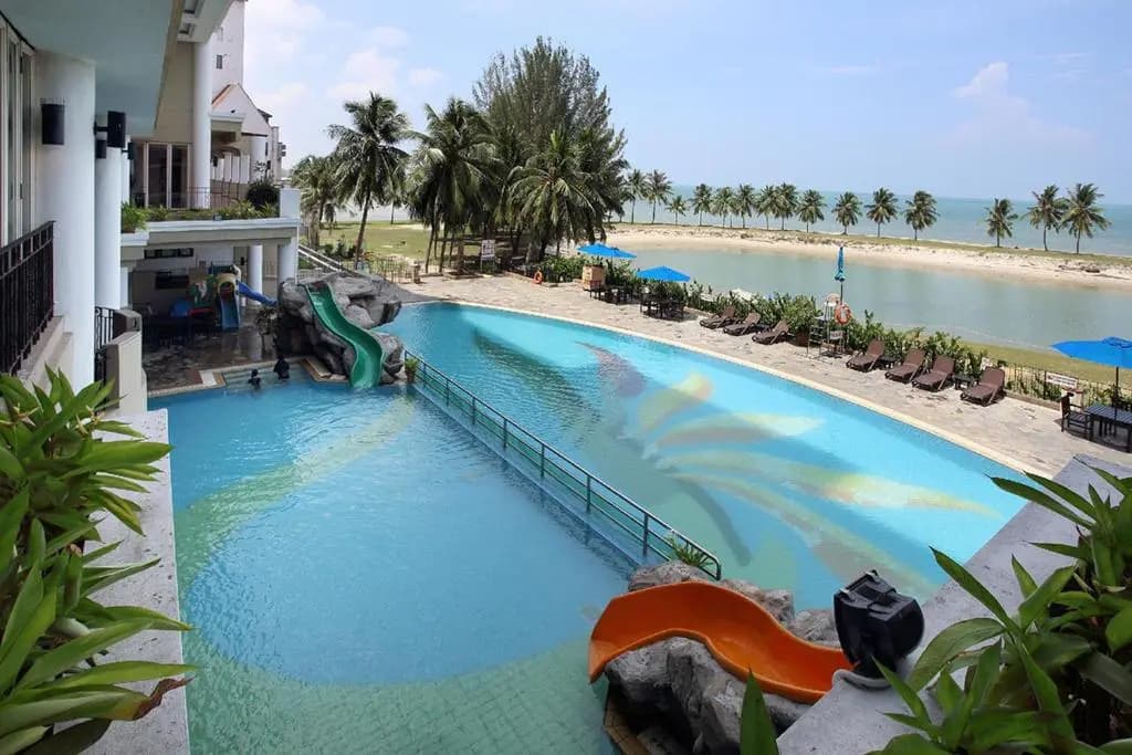Cozy Seafront Paradise Lagoon Apartment - photo 1