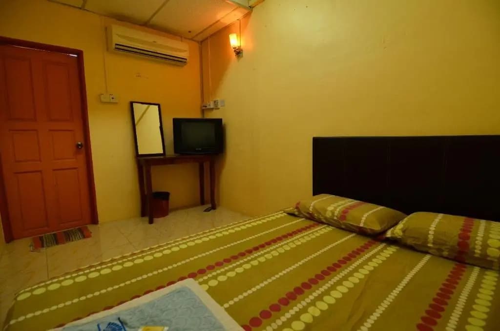 Hotel Bajet Gaya Warisan - photo 2