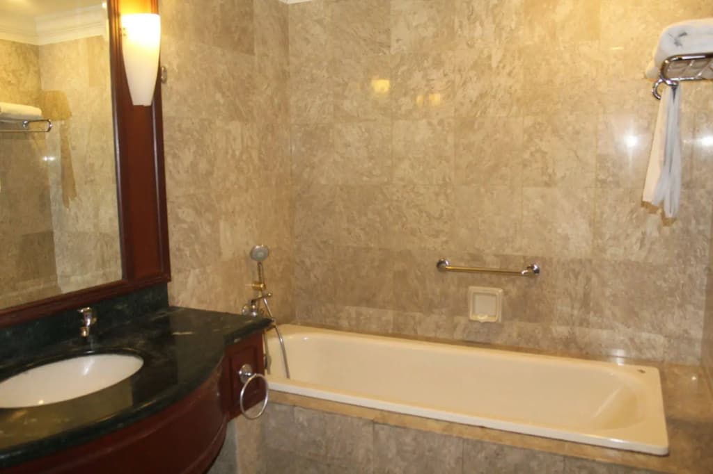 Best Apartment at Times Square - photo 9