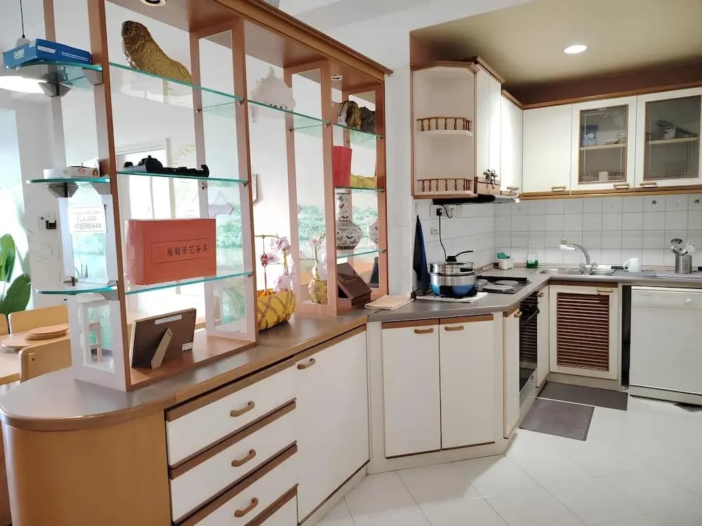 Natol Homestay-Riverbank Suites High Rise City Centre - photo 16