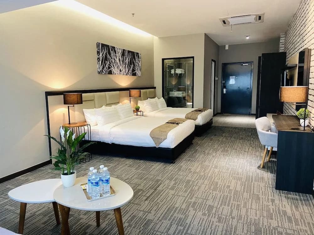 Glex Hotel Signature Johor Bahru - photo 5