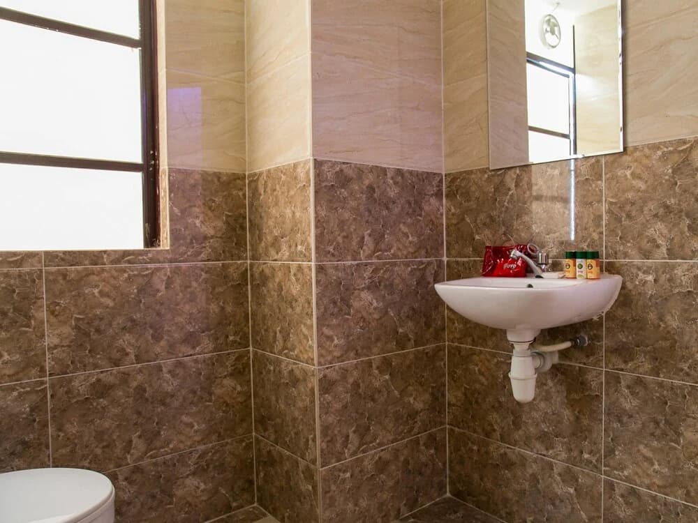 Hotel Q Inn by OYO - photo 18