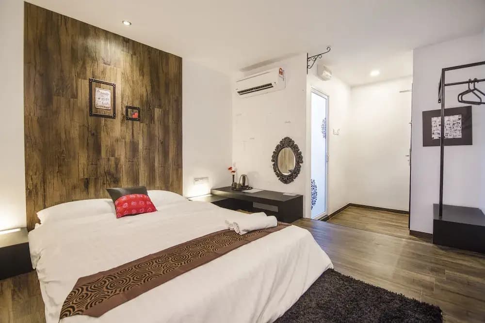 The Grace Hotel - photo 11