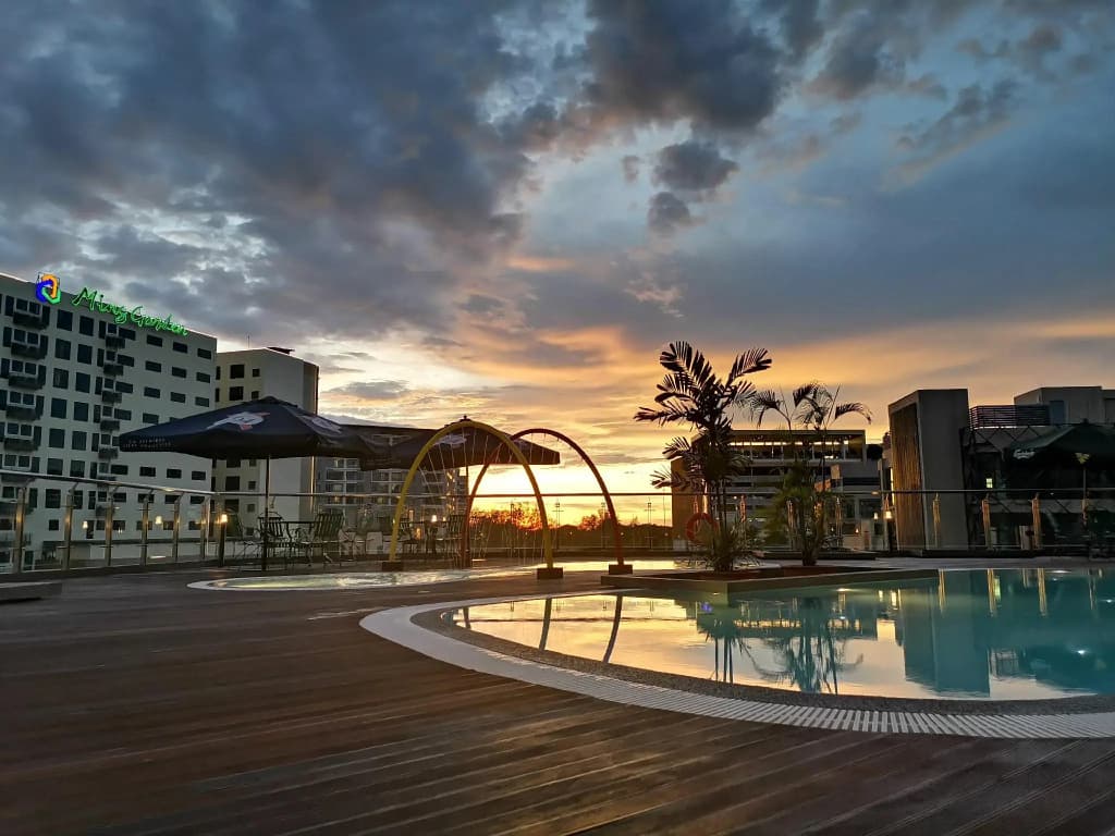 Sabah Oriental Hotel - photo 28