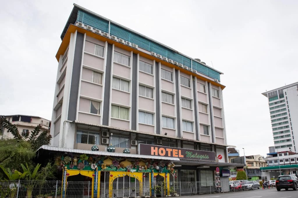 OYO 90251 Hotel Malaysia - photo 1