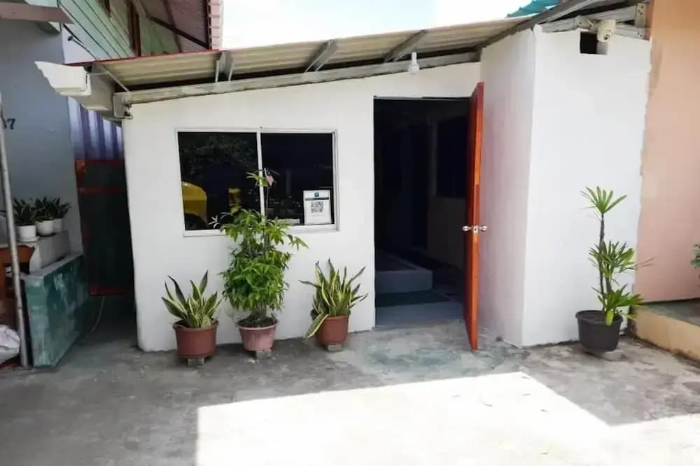 OYO Home 90333 Tiny Room Homestay - photo 10