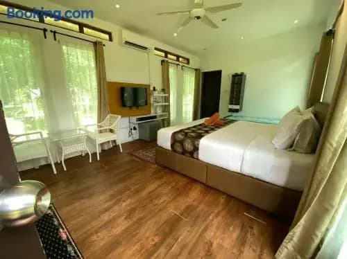 Sailor's Rest - photo 1