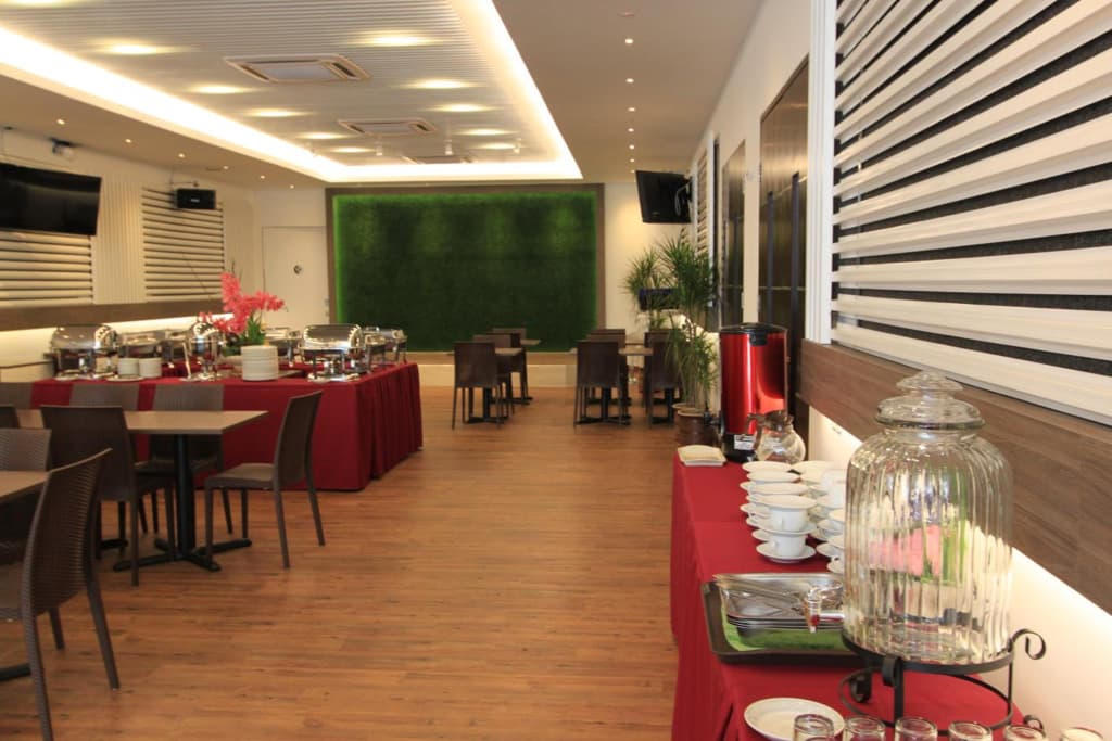 Molek Garden Hotel - photo 22