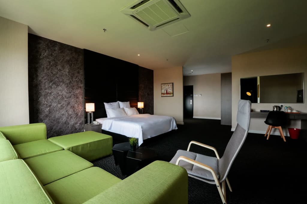 Lax Boutique Hotel - photo 4