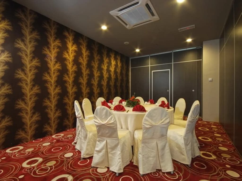 Flemington Hotel - photo 6