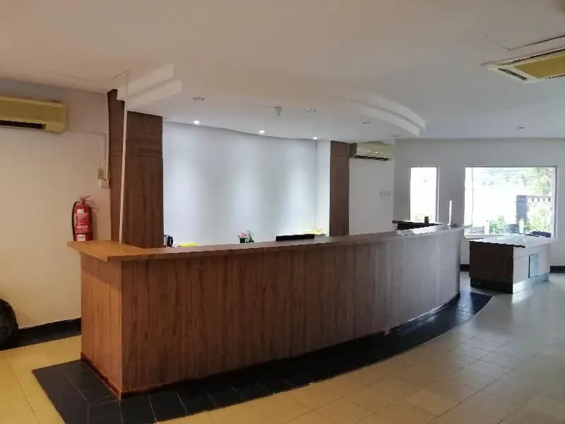 Safari Hotel by OYO Rooms - photo 20