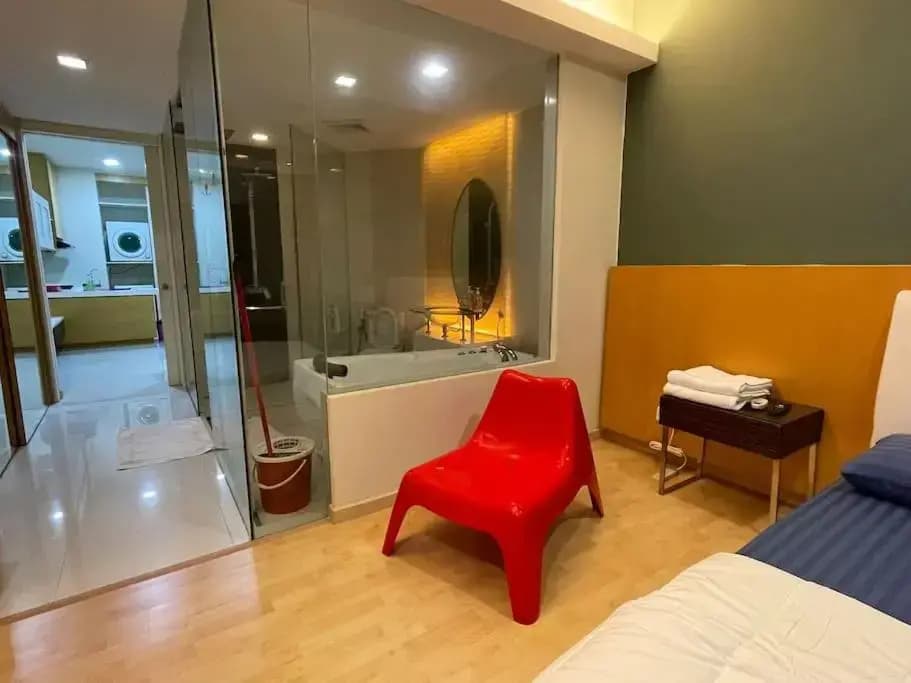 Stylish Romantic Couples Getaway at KL City 1419 - photo 7
