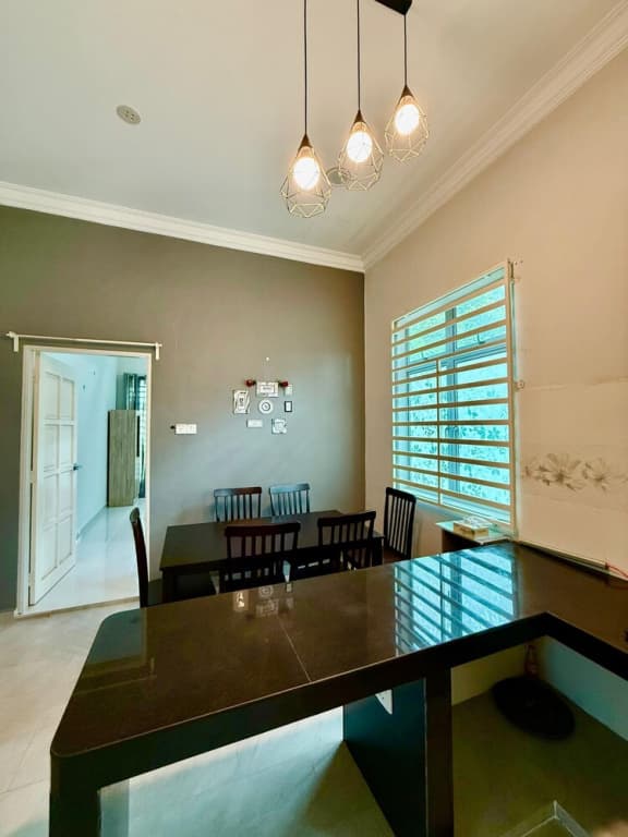Homestay Selesa KKT Guesthouse - photo 9