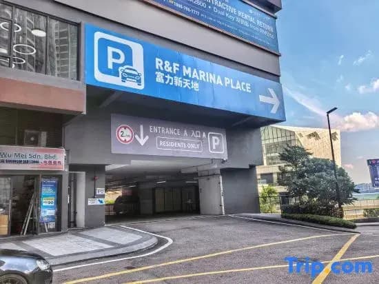 B124209 R&F Princess Cove 2BR, JB-Singapore CIQ, Malls - photo 1
