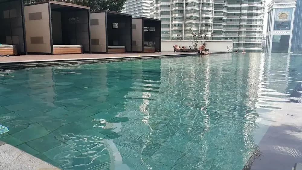 K Residence connected to KLCC - photo 14