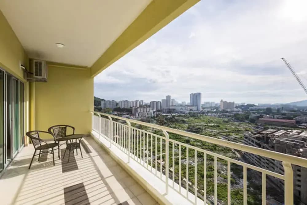 Sky Holiday Home - City View - photo 7