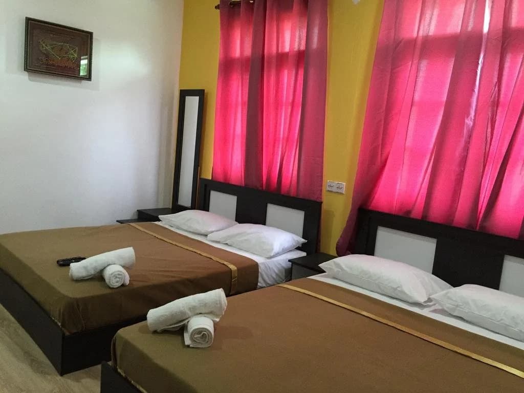Sura Inn - photo 3