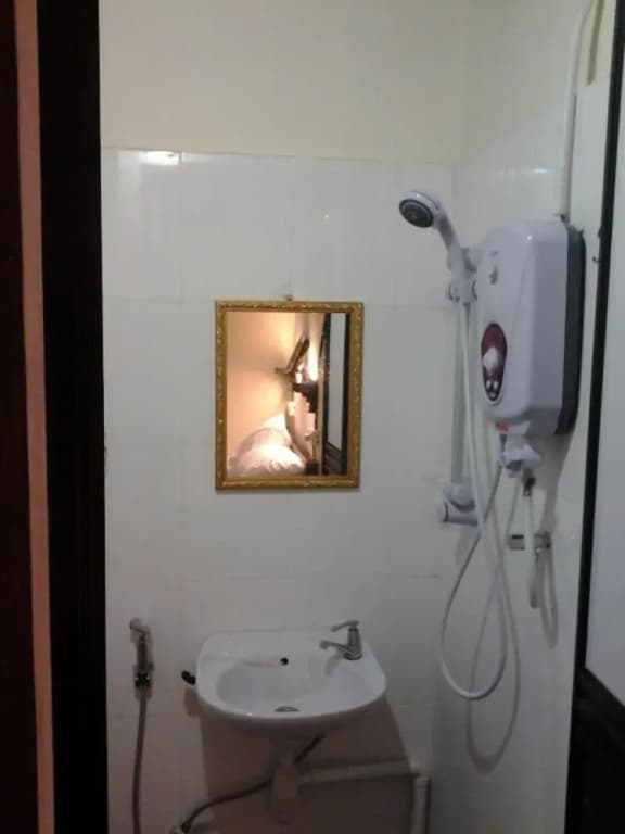 Silver Shine Guesthouse - photo 9