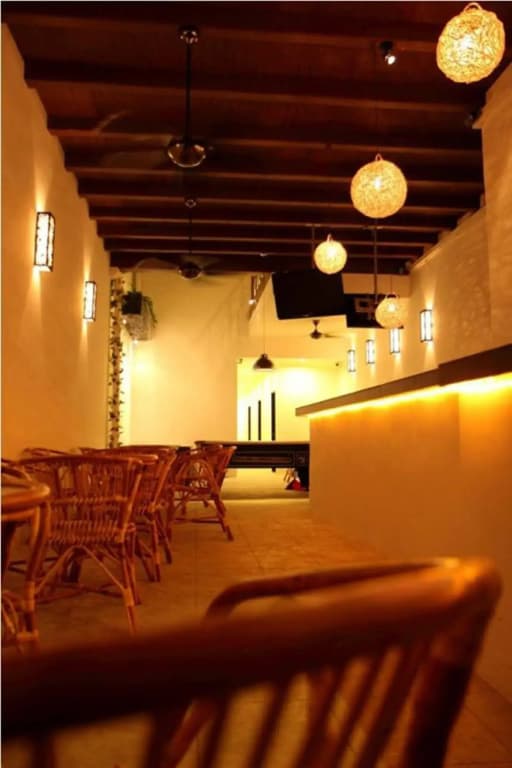 Guest Inn Muntri - photo 13