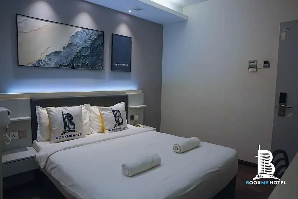 BookMe Hotel - photo 6