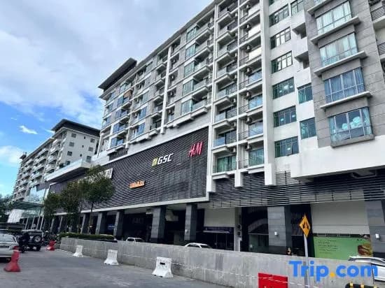 Mizu Homestay at KK Times Square by R2 - photo 5