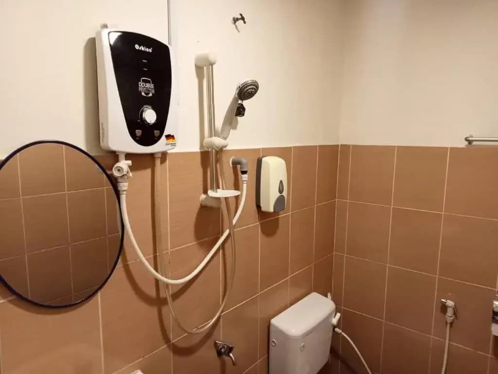 OYO 960 I Harmony Hotel - photo 8