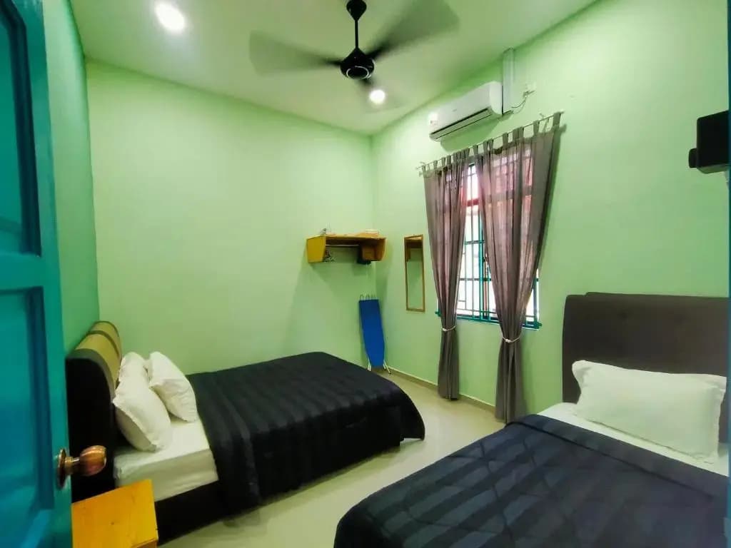 anjung ara suites and roomstays - photo 12