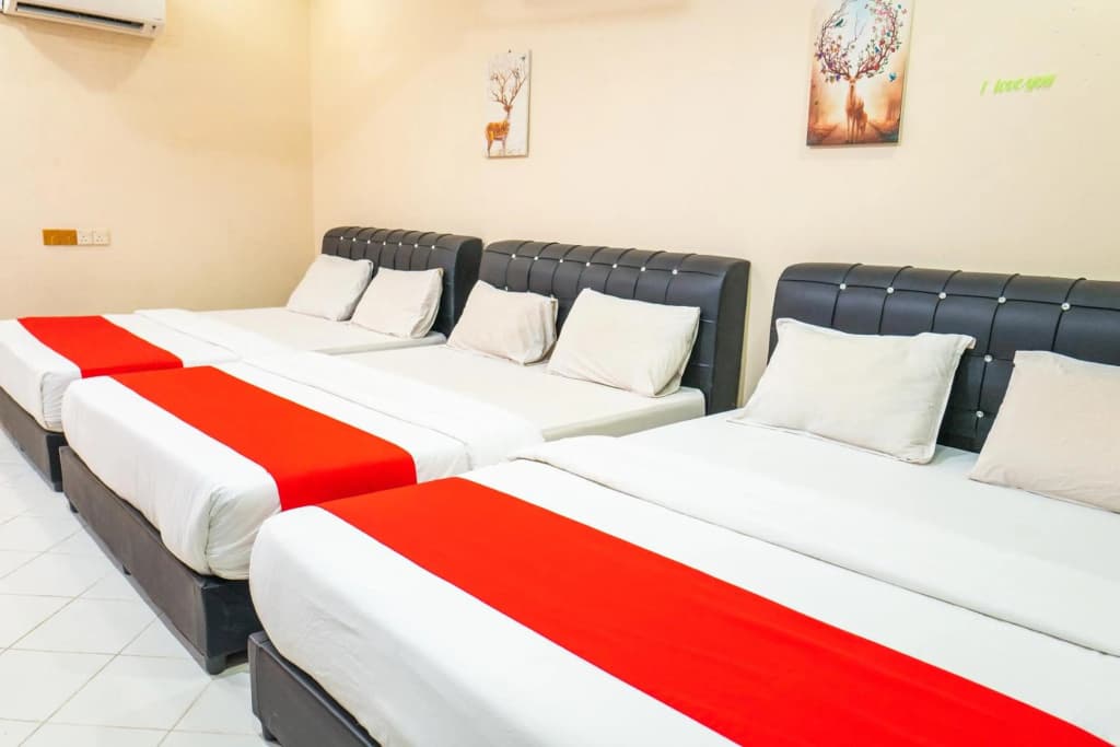 MK Homestay Wakaf Che Yeh with bathtub - Max 14 Pax - photo 29