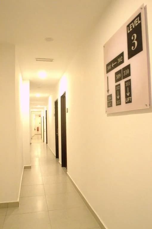 Hotel Cheqinn - photo 10