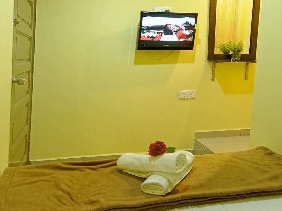 Chomelle Hotel - photo 7