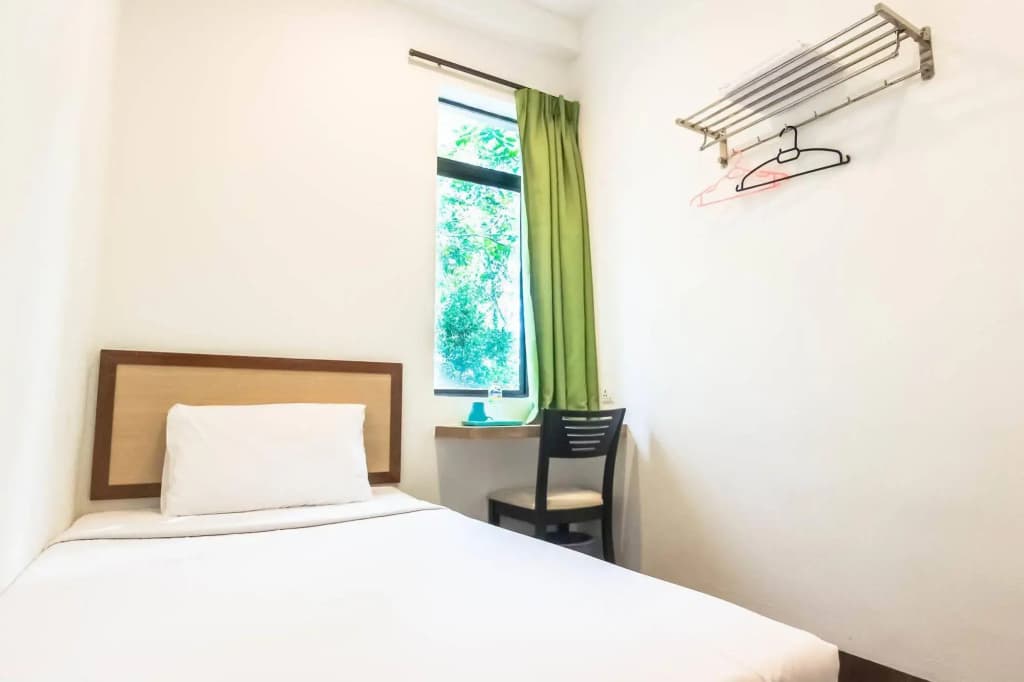 Sunflower Hotel Melaka - photo 6