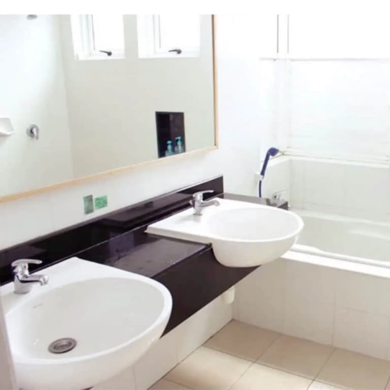 HomeStay Nimah Seaview - photo 10