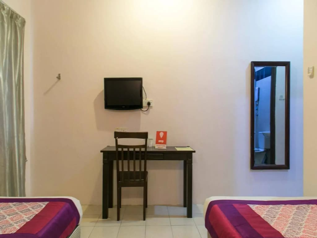 Hotel Ideal Senawang - photo 6