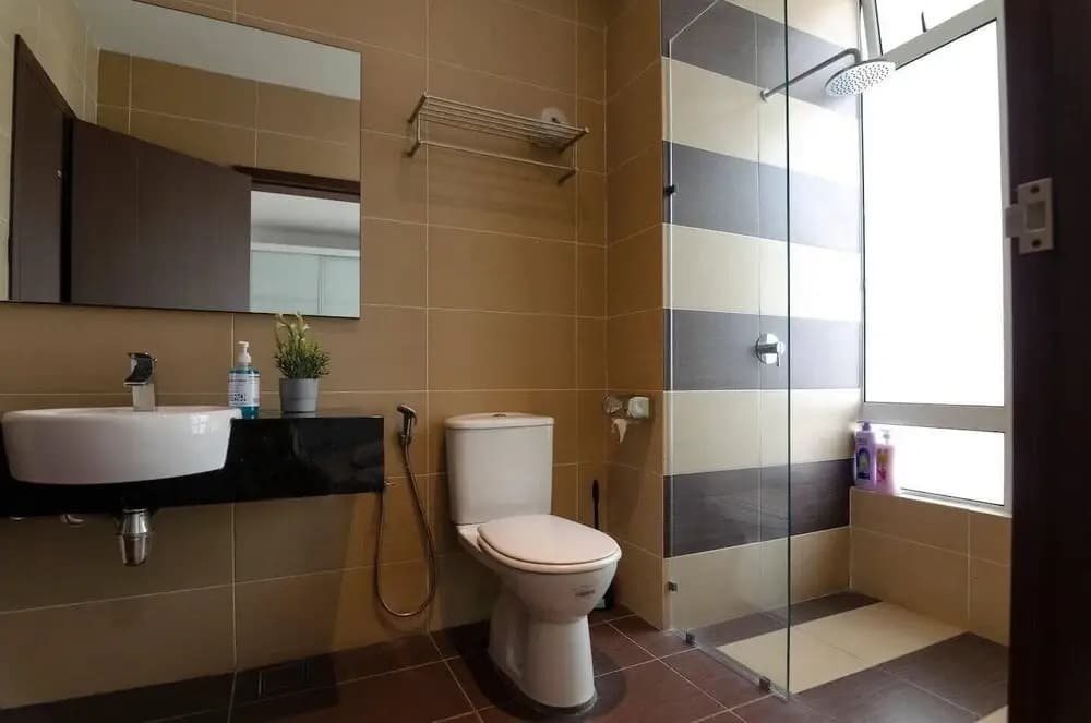 Chic 3BR KSL Desplanade 2 TVs Free Parking - photo 2