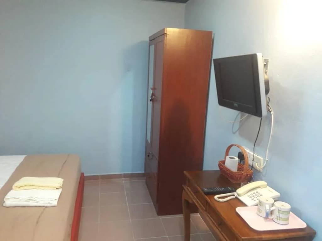 Coop Hotel Dungun - photo 8