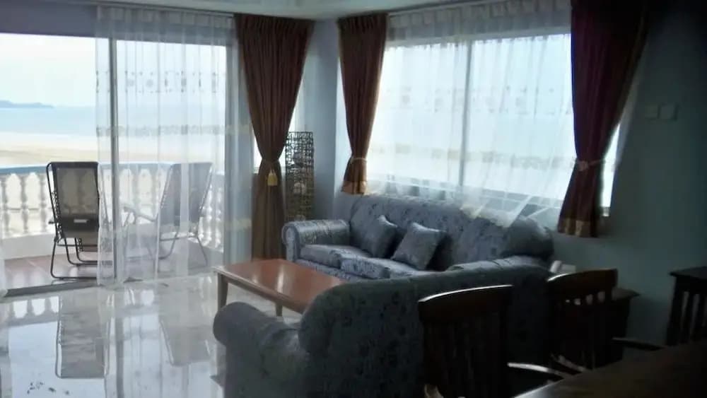 Sanctuary Resort - photo 43