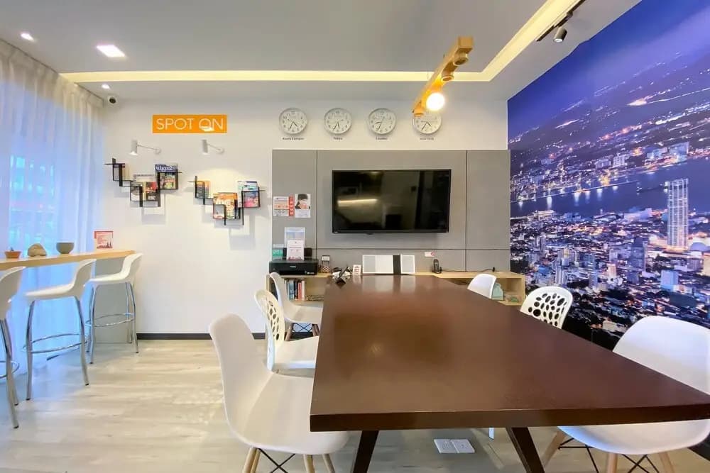Sogor Girls Dormitory by OYO Rooms - photo 12