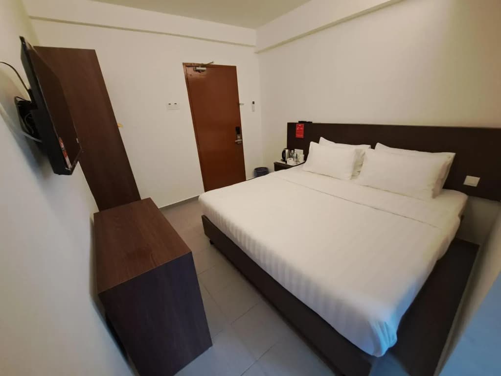 Hotel Al Abraar - photo 4