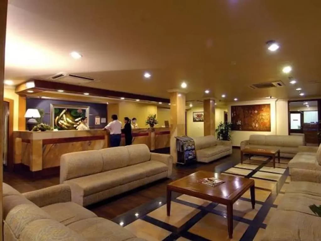 Tiara Labuan Hotel - photo 1