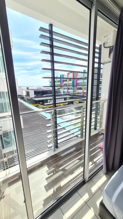 Aeropod 2 Queen Bed Near Airport & KK city Free Parking Netflix - photo 6