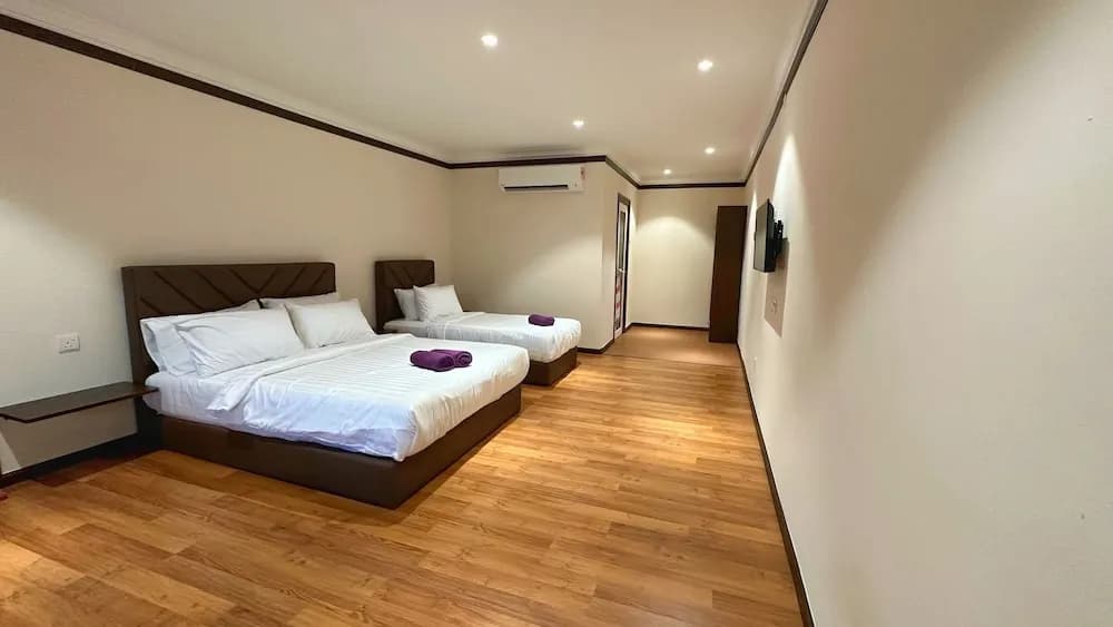 Adina Pool Villa Cenang Langkawi 3B4R - photo 2