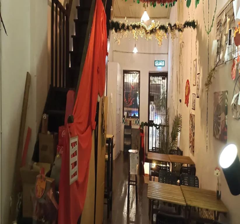 Vspace Guesthouse & Cafe - photo 36