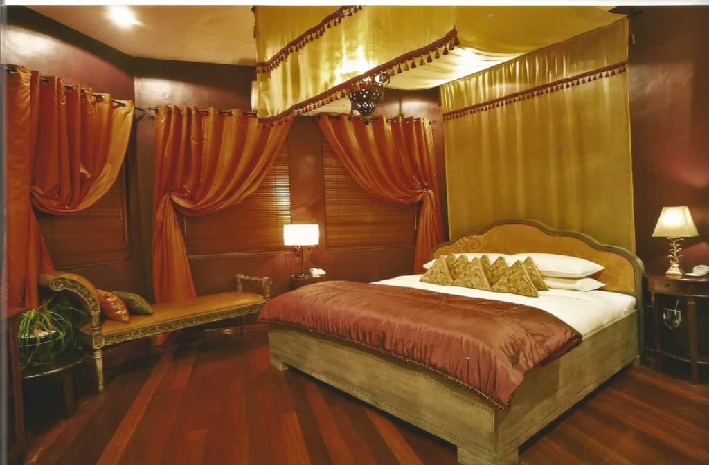 Indulgence Restaurant & Living - photo 3