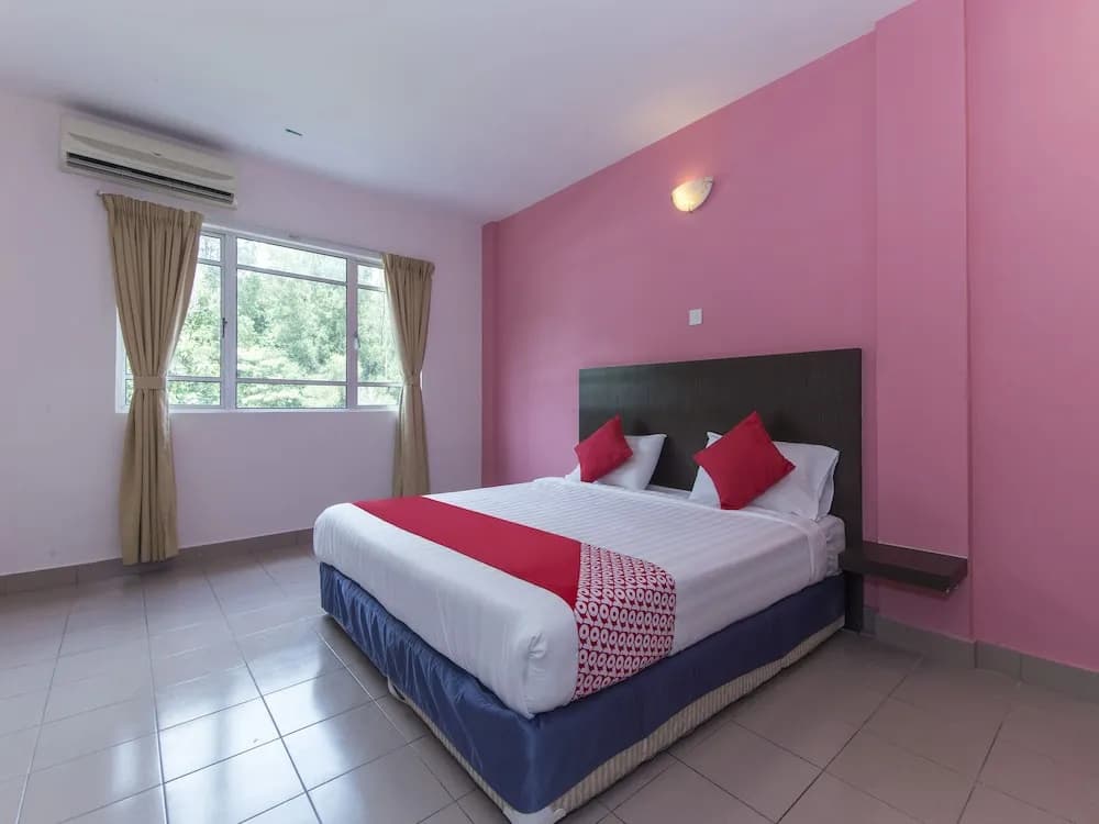 OYO 542 S2 Hotel - photo 6