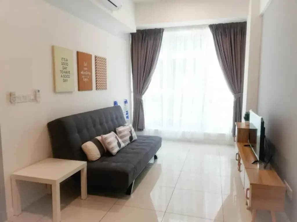FLYPOD - Blue Sky Apartment 5-6pax ,Sutera Avenue - photo 2