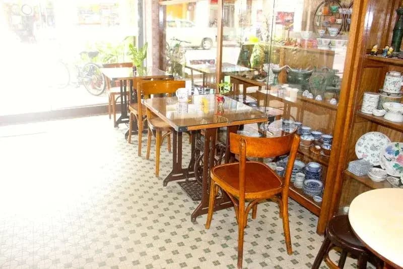 Campbell Antique Hotel & Cafe - photo 16